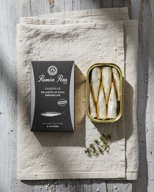 Ramón Peña (Silver Line): Sardines in Olive Oil (8-10 pieces)